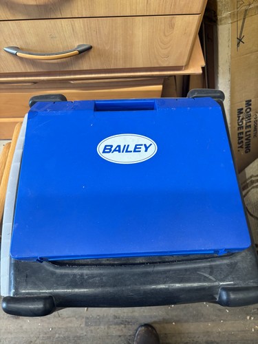 Bailey caravan owners manual - bailey,
